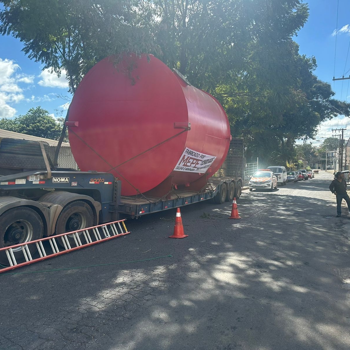 Fabricação tanque com revestimento de borracha para Mineração Rio do Norte